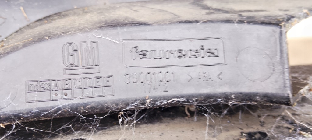 Бампер перед передній opel adam 13-18rok turbo s 39001001 13355289 оригінал в Україні