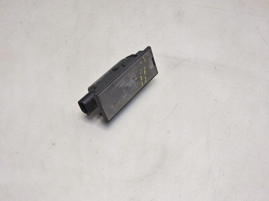 фото №7, Лампа номерного знака регистрационный renault laguna iii 8200480127