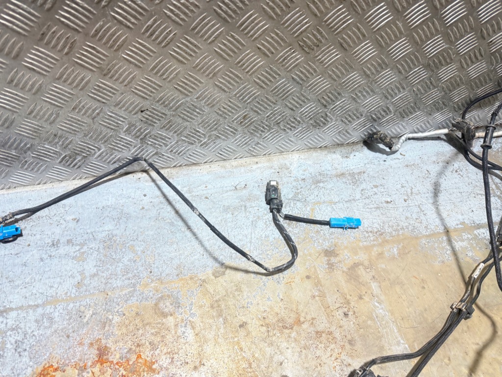 Renault express 1.5 bluedci bdci труба патрубок шланг adblue трубка Доставка