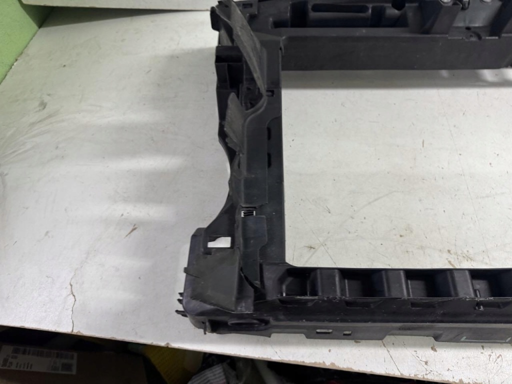 фото №8, Pas передній vw touran 1t ii 10-16