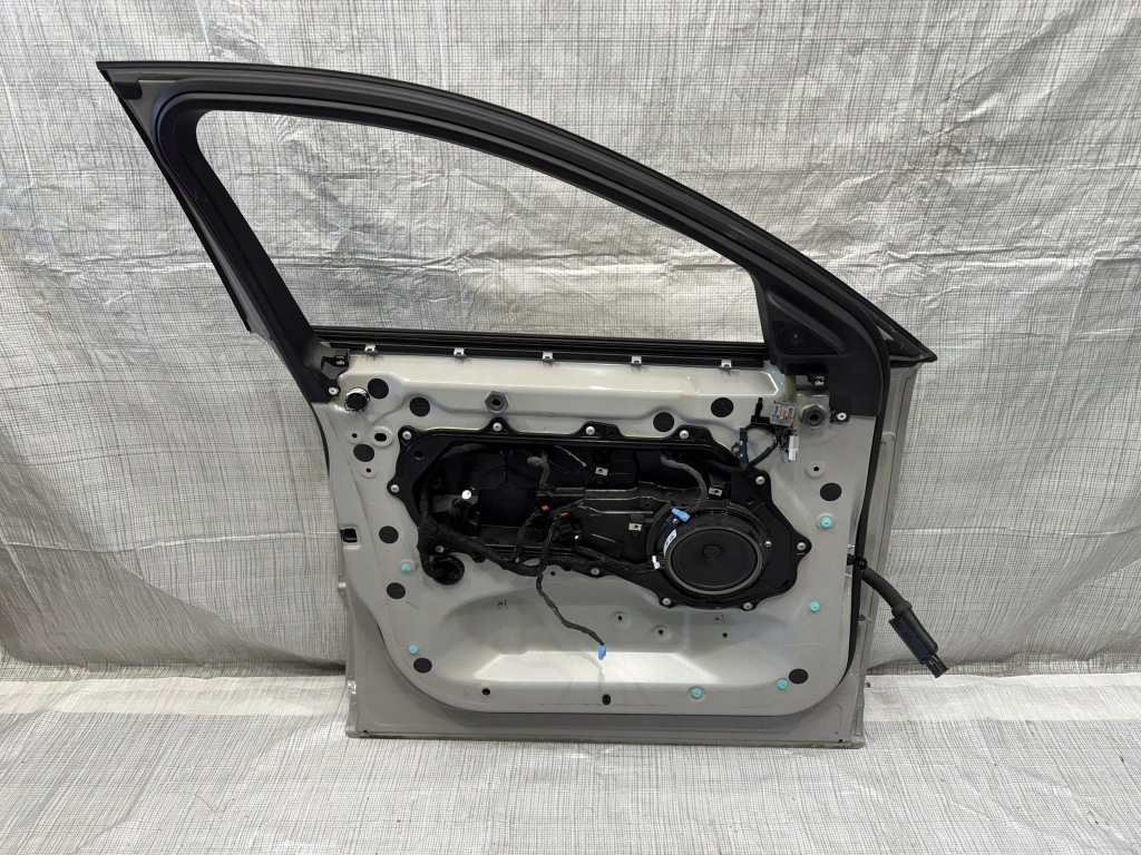 Дверь передние левая jaguar e-pace gj32-drzwi передние Цена