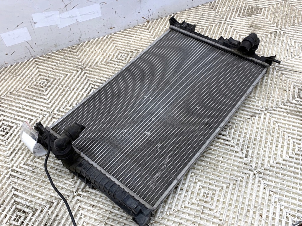 Радиатор воды peugeot 308 sw 2 1.2 110km 14-21 радиатор Цена