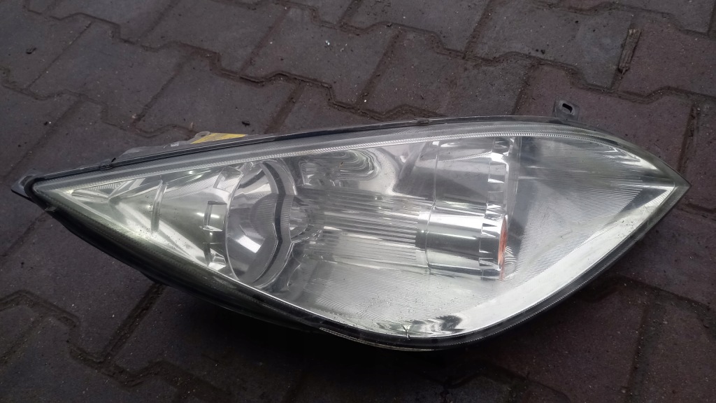 фото №1, Фара правый mitsubishi colt vi 06r