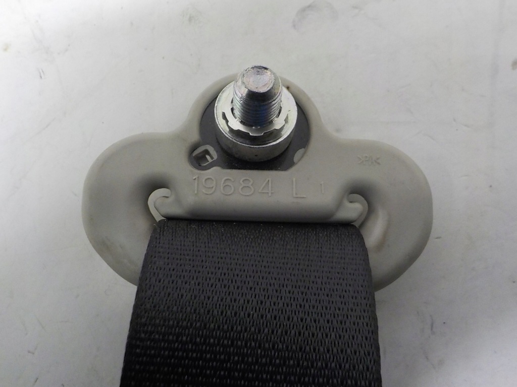 Subaru impreza 3 gh ремень безопасности натяжитель левый  перед водителя Цена