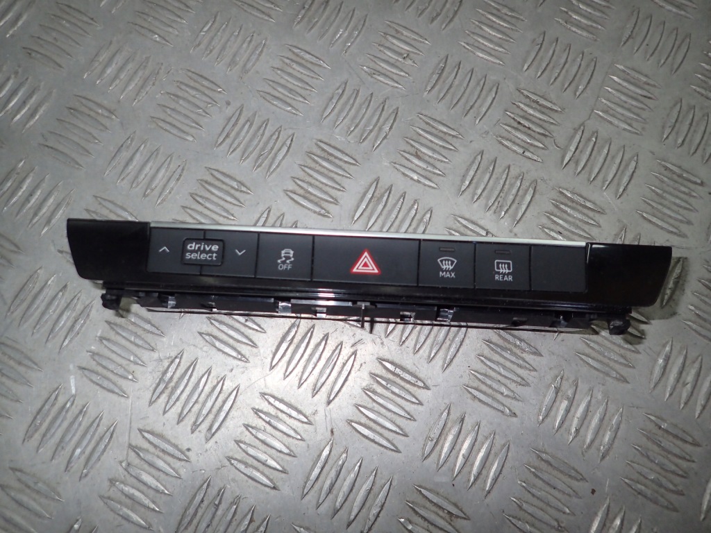 фото №1, Audi a6 a7 c8 4k панель кнопки 4k0925301