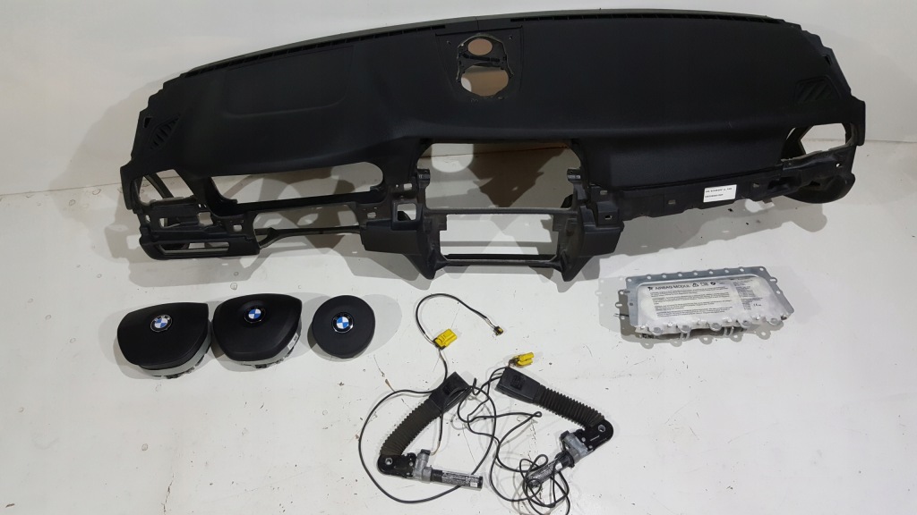 фото №1, Bmw 5 f10 f11 приборная панель консоль подушка безопасности натяжители org