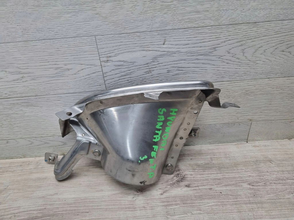 фото №5, Hyundai santa fe 2018 задня сторона права наконечники вихлоп