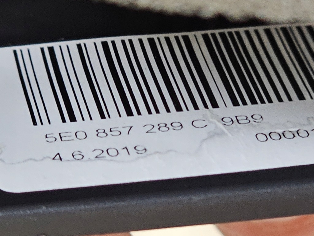 фото №8, Решітка обдув тунель впуск задня skoda octavia iii