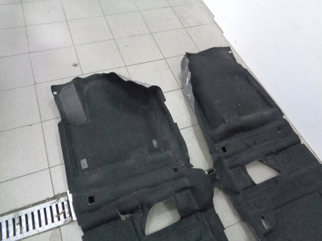 фото №3, Килимок обшивка hyundai kona electric 2020 rok