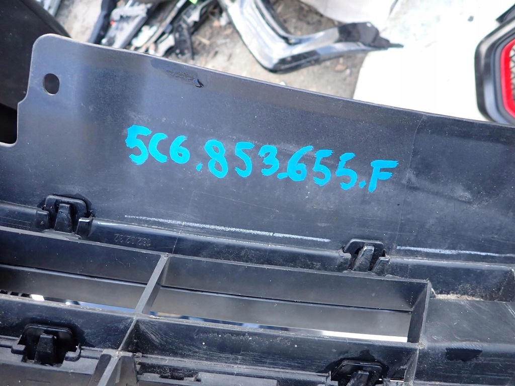 фото №13, Vw jetta vi 6 lift 14-18 решётка радиатора решётка радиатора