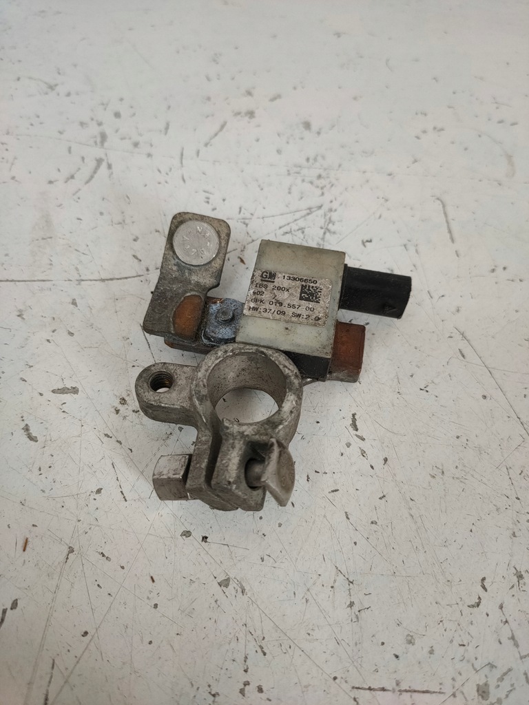 фото №1, Opel mokka клемма минусовая 13306650