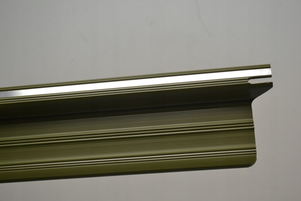 фото №6, Mercedes w123 coupe молдинг накладка поріг ліва