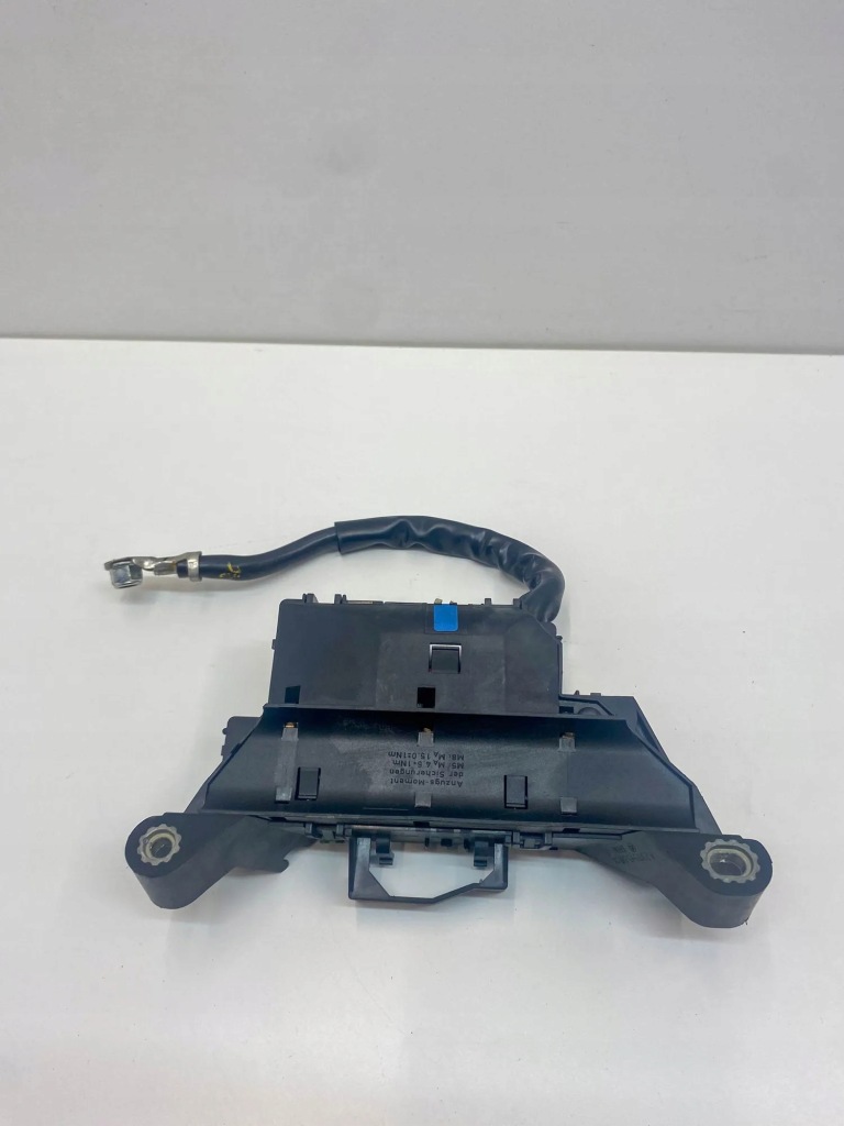 Купити Коробка приладова напруги mercedes-benz sl r230 2305450801 25864474