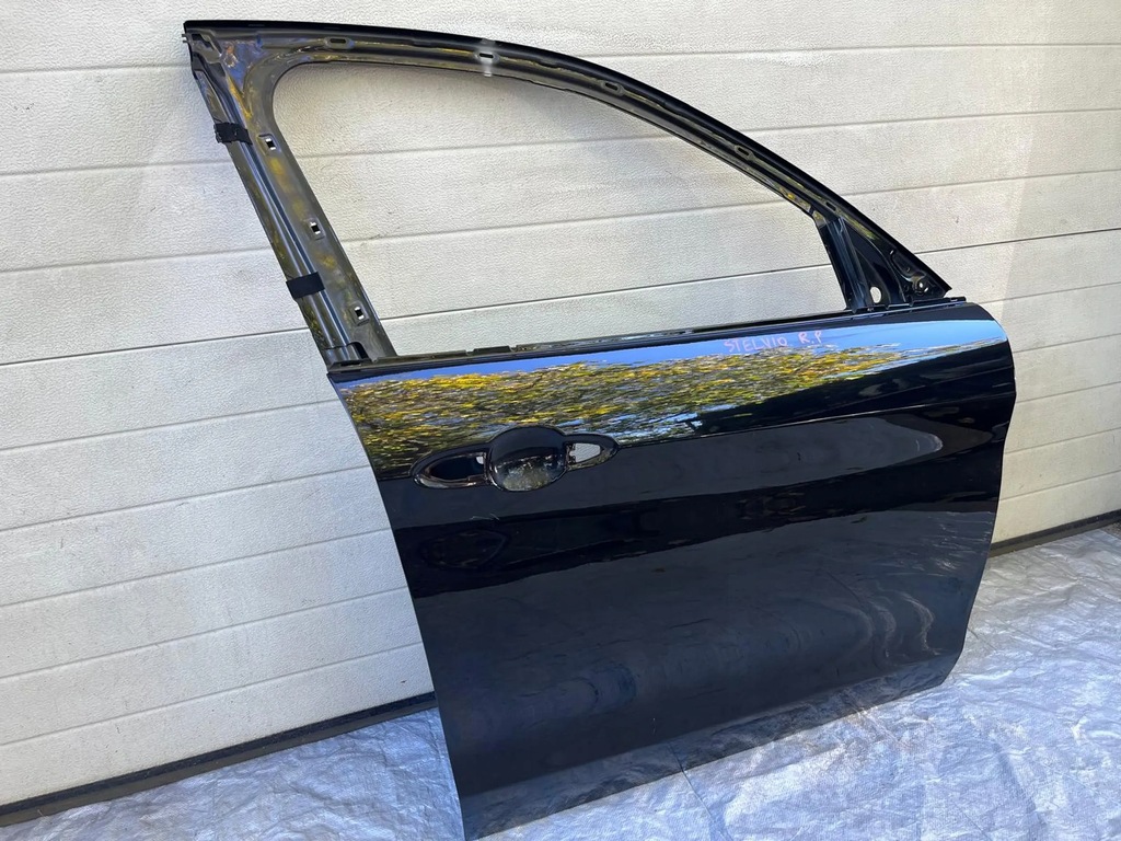 фото №1, Alfa romeo stelvio дверь правое передние