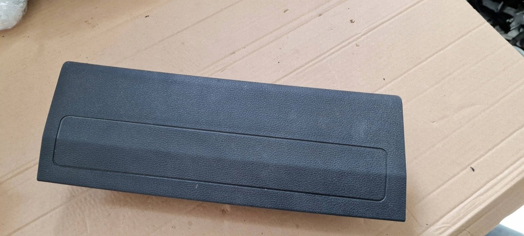 фото №1, Q3 83a подушка колінна подушка безпеки пасажира права 83a880842d