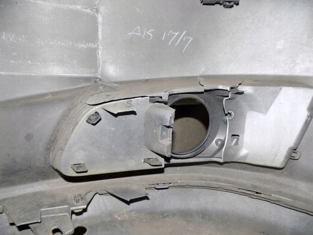 Toyota corolla verso 2 рестайлінг  1f8 бампер перед Недорого