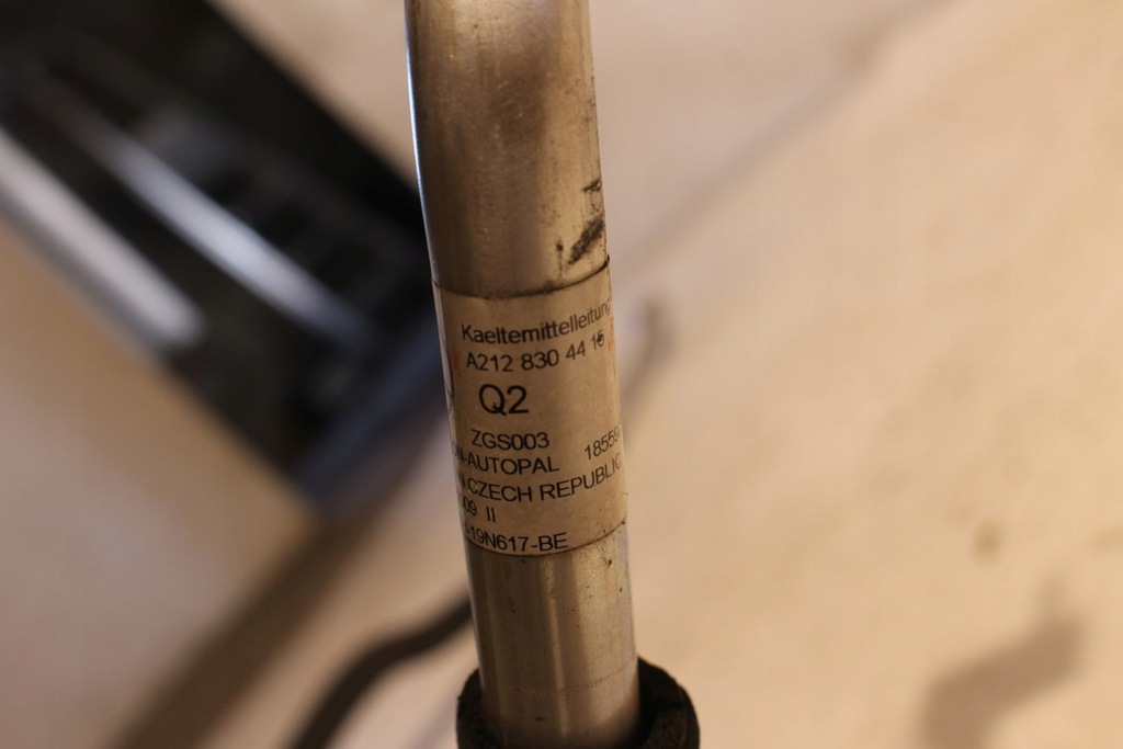 фото №8, Шланг кондиционера a2128304415 mercedes w212