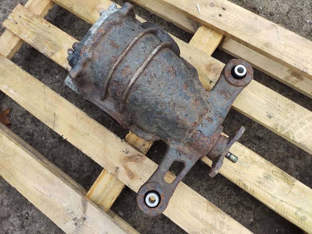 фото №11, Lexus is300h 2.5b hybrid 13r диференціал міст задня 20h