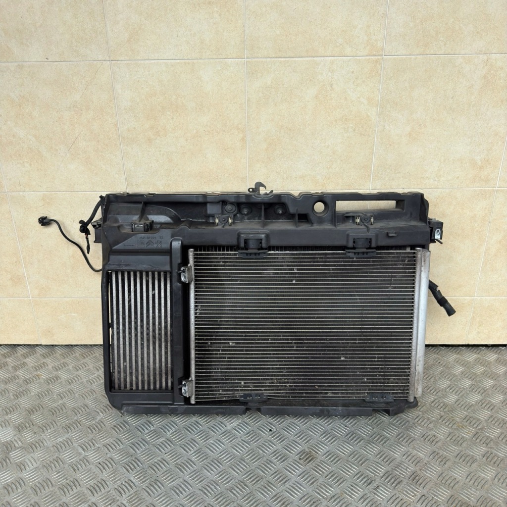 фото №1, Pas передній радіатор citroen c3 aircross 2018 rok 1.6 hdi