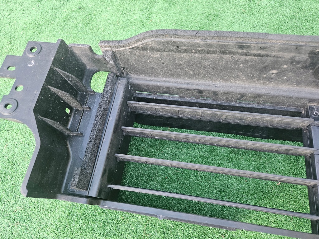 фото №11, Жалюзи воздуховод воздуха genesis gv70 23-