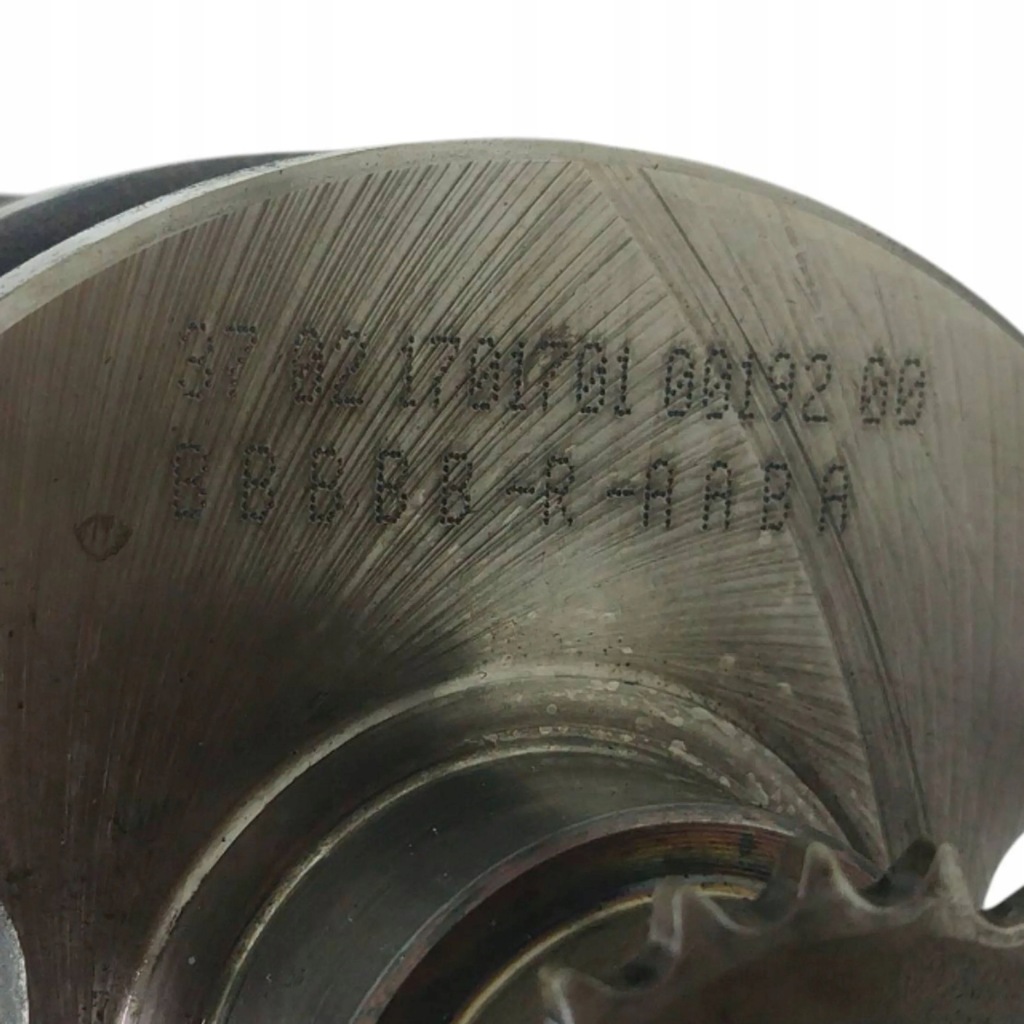 2017 fiat tipo wał коленчатый 37021701701 Оригинал