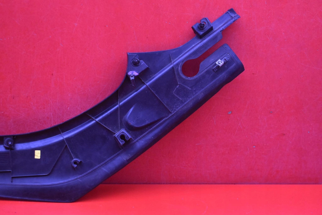 Защита багажника правая 1036238-00-f tesla model x 90d 15-21 Оригинал