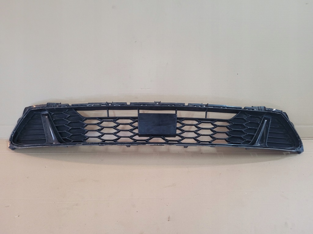 фото №1, Решётка радиатора решётка средняя kia ceed iii 3 gt-line 18-