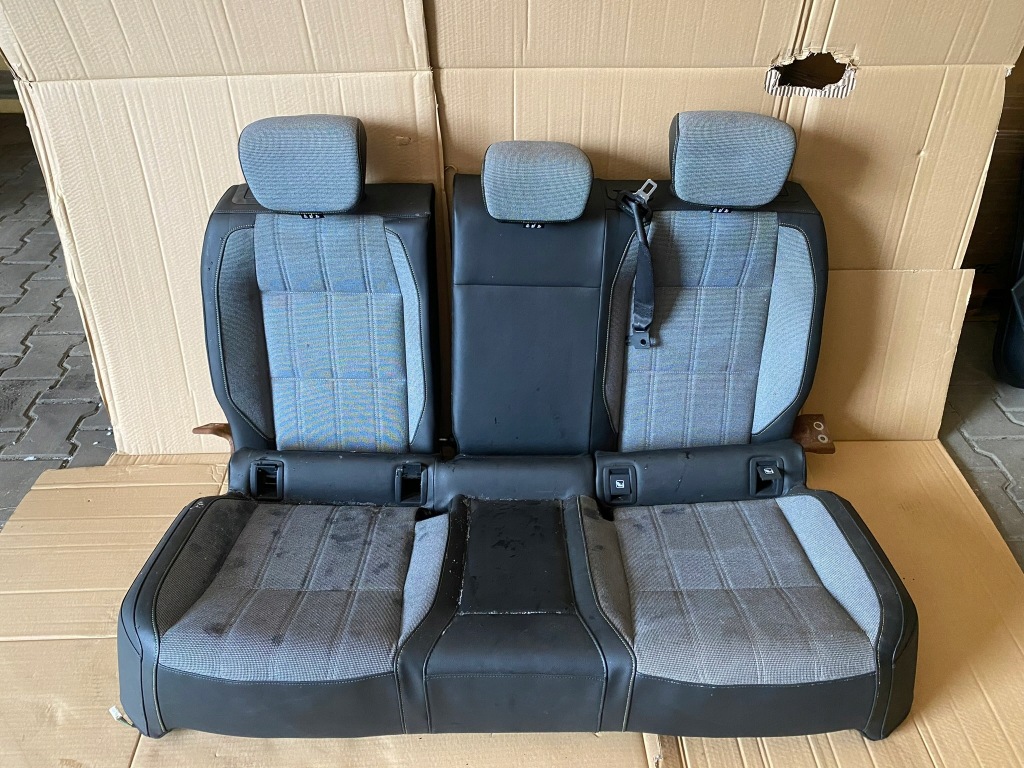 фото №6, Renault megane v e-tech сидіння заднє сидіння сидіння салон оббивка двері