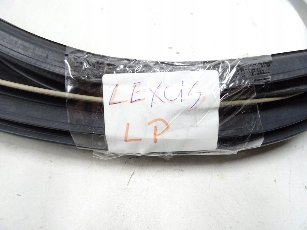 фото №2, Lexus rx400 прокладка дверь левый перед