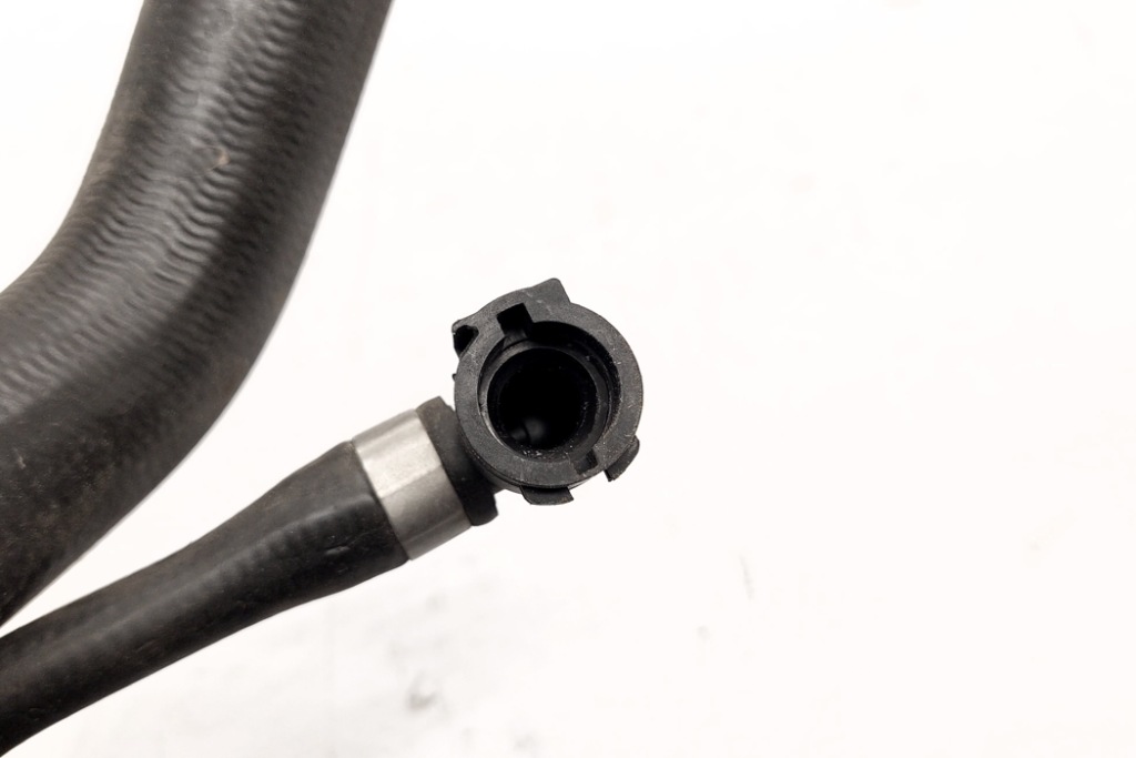 фото №6, Труба охлаждение bmw x1 e84 7525641 2.0l дизель 105kw 2010