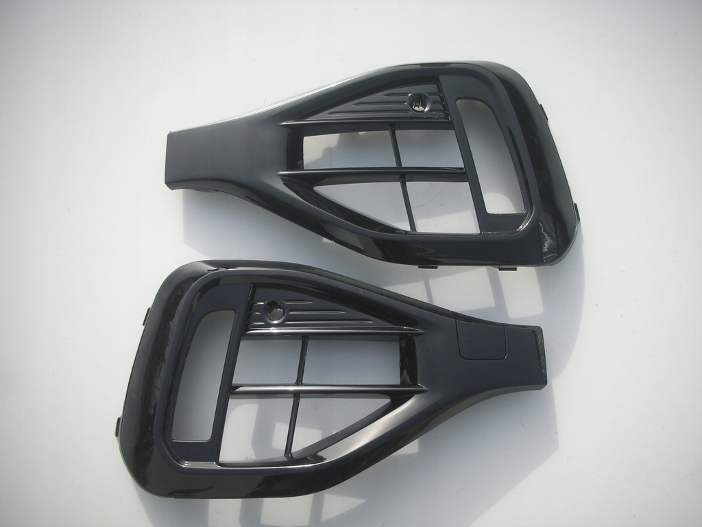 фото №3, Vw t-roc r решётка бампера чёрный лак правая model r