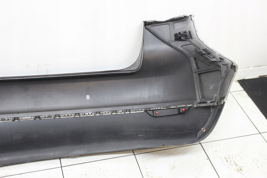 фото №6, Vw golf v 5 plus бампер задняя задний la7w - код лакокрасочного покрытия