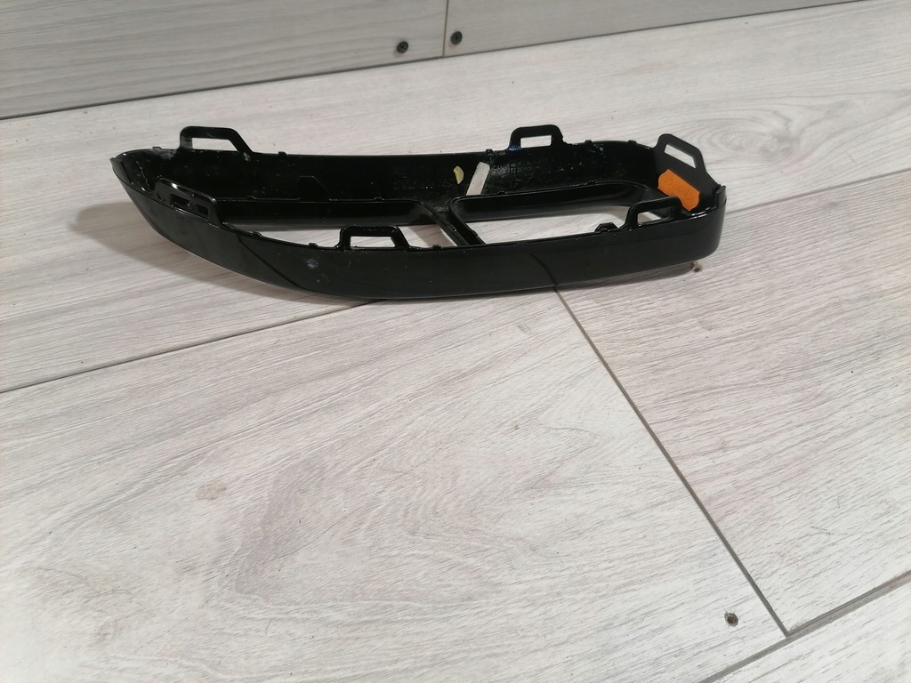 фото №4, T-roc решётка заглушка бампер левый задняя 2ga807833g