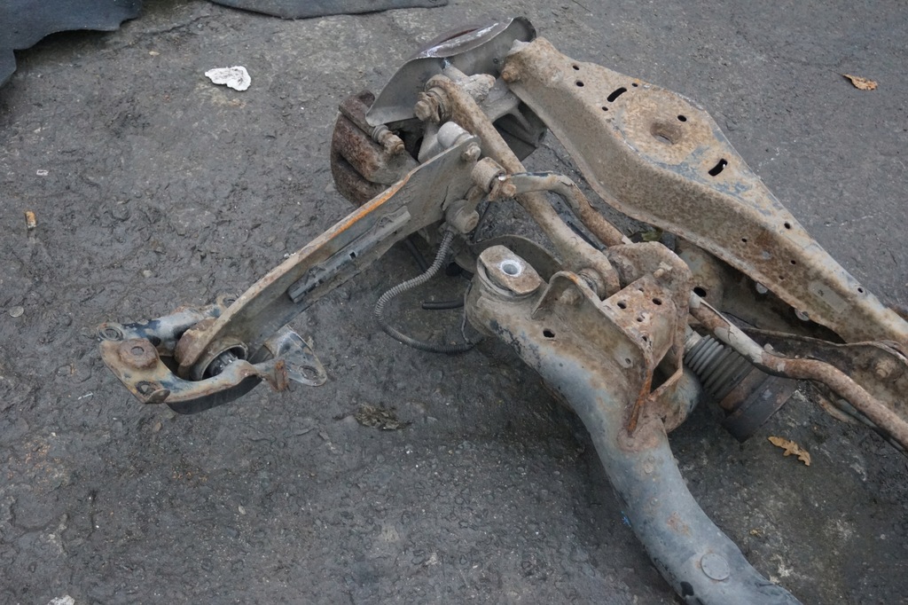 фото №14, Балка підвіска задня vw tiguan 5n i 4x4 5n0505235l