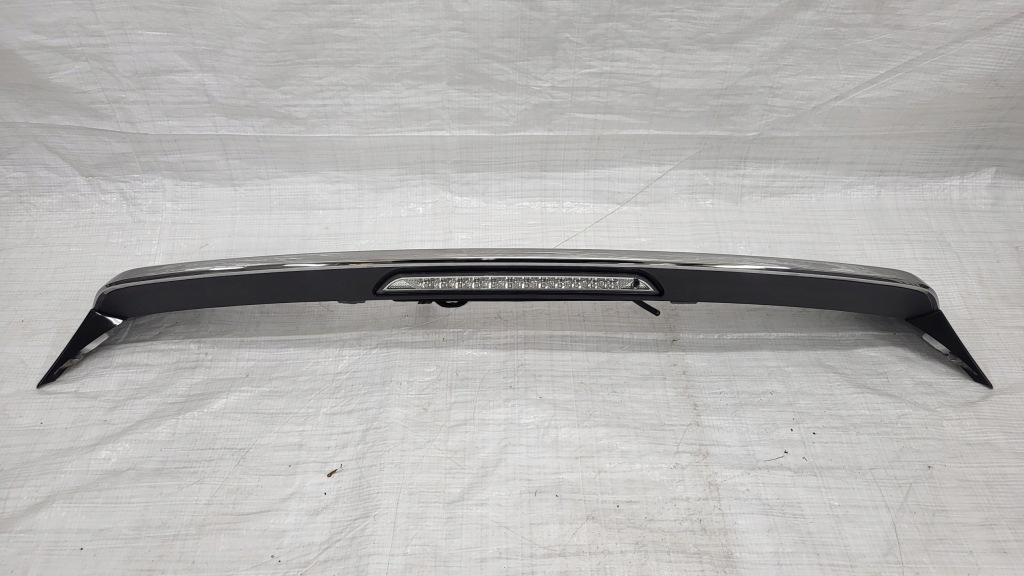 фото №1, Спойлер спойлер крышки задний peugeot 2008