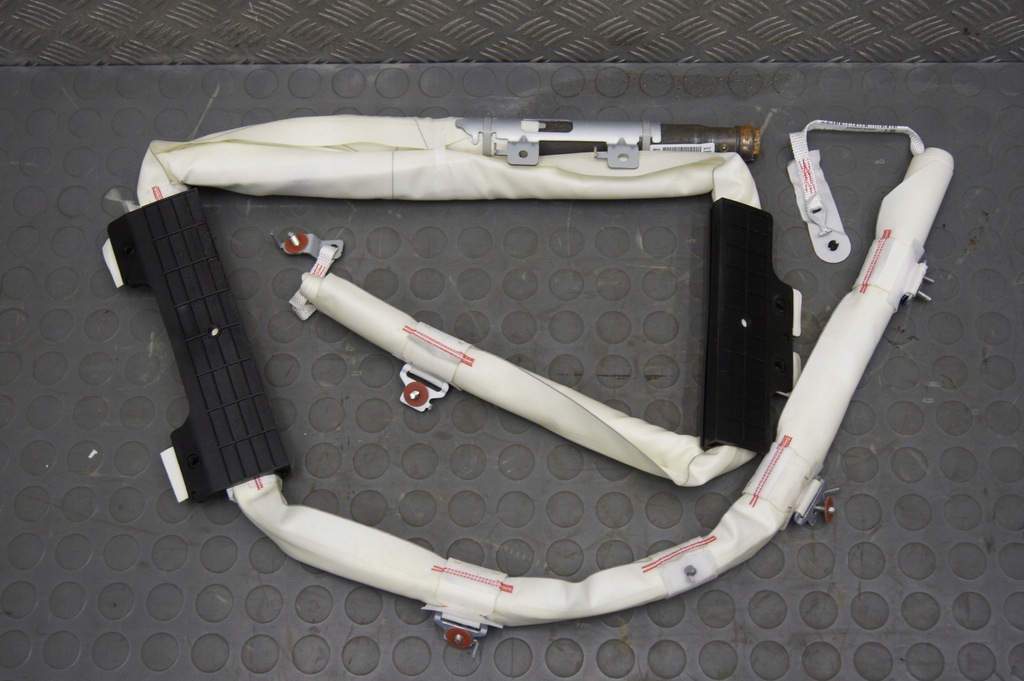 фото №1, Carens iv шторка безопасности левая