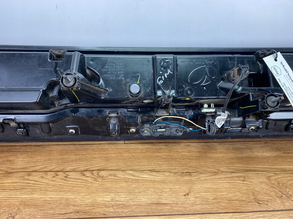 фото №7, Накладка кришки задній багажника 3700 mil лампи dodge challenger 2015+ usa