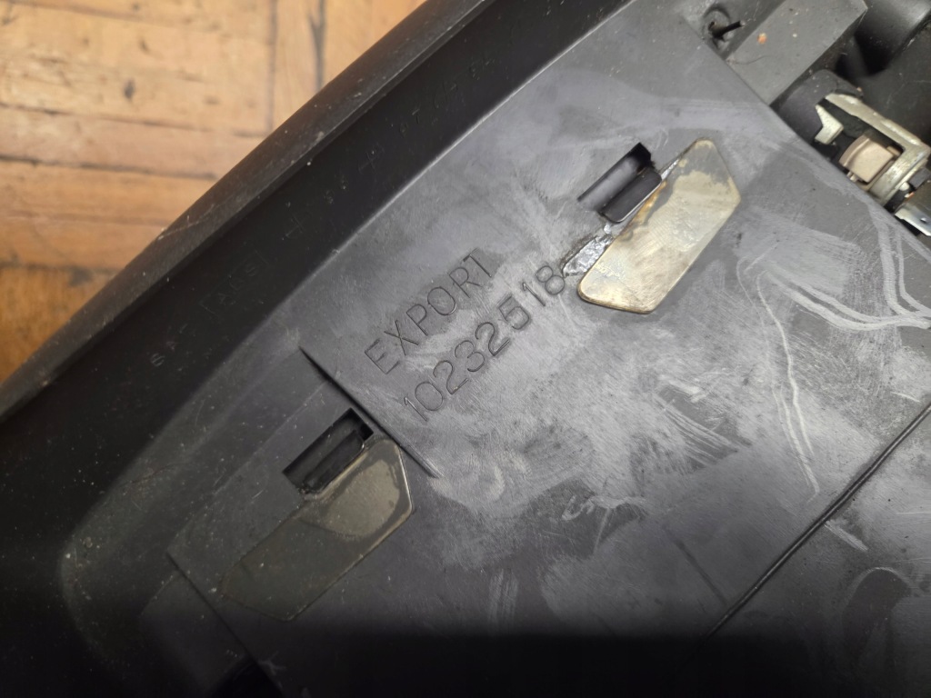 Купить Opel sintra розетка прикуривателя защита туннель 10232518