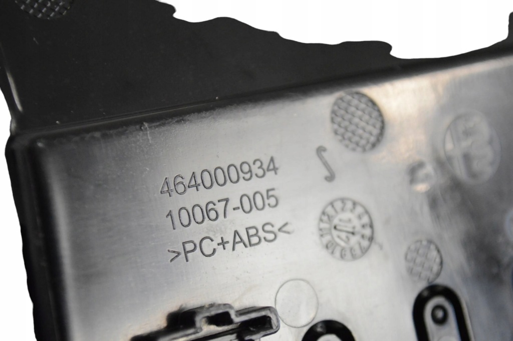 фото №5, Alfa romeo stelvio 2017 форсунки / ґрати обдув панелі приладової панелі