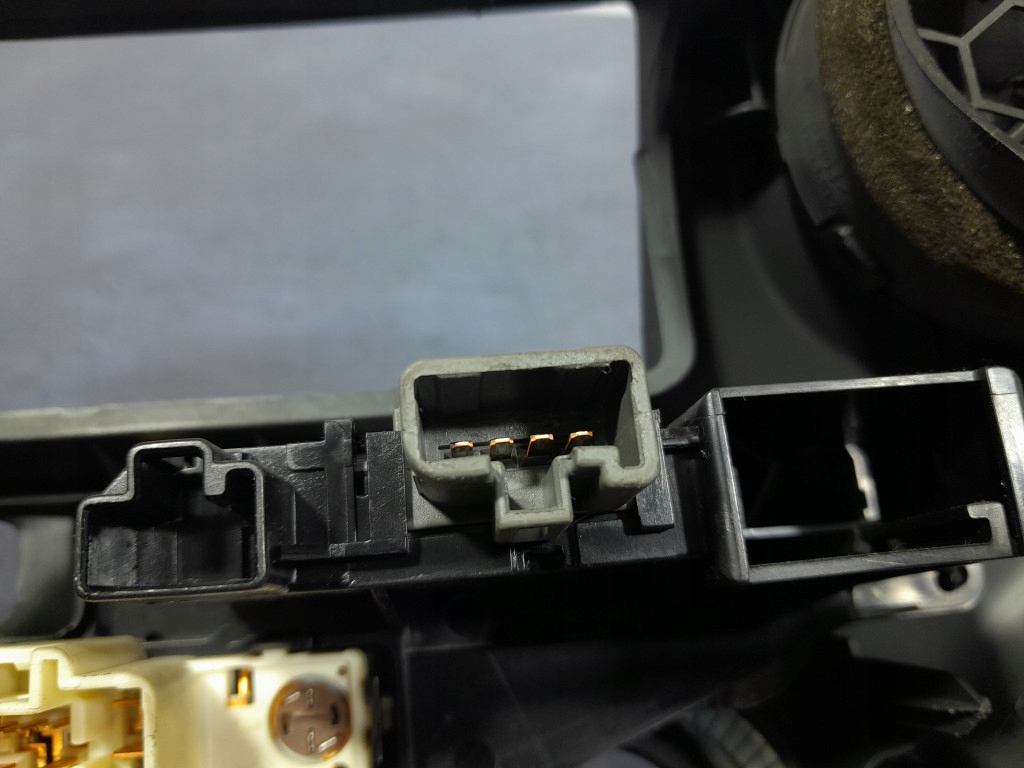 фото №6, Toyota yaris i панель переключатель кондиционера решётки обдув 55412-0d020