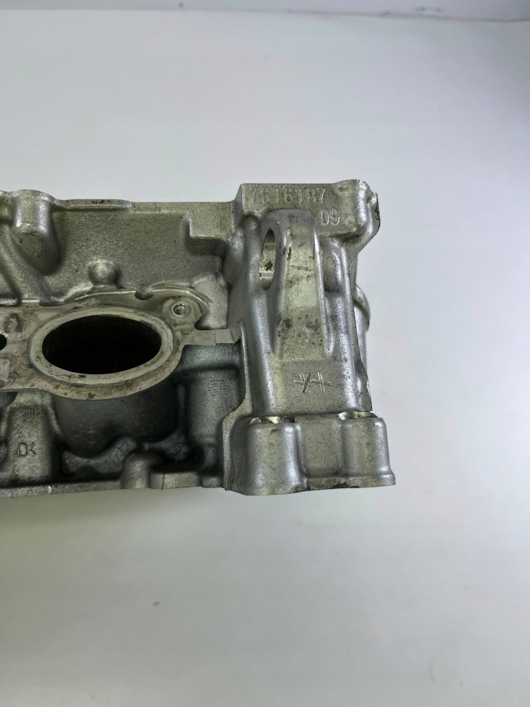 фото №9, Головка двигателя bmw x1 f48 f49 7616187