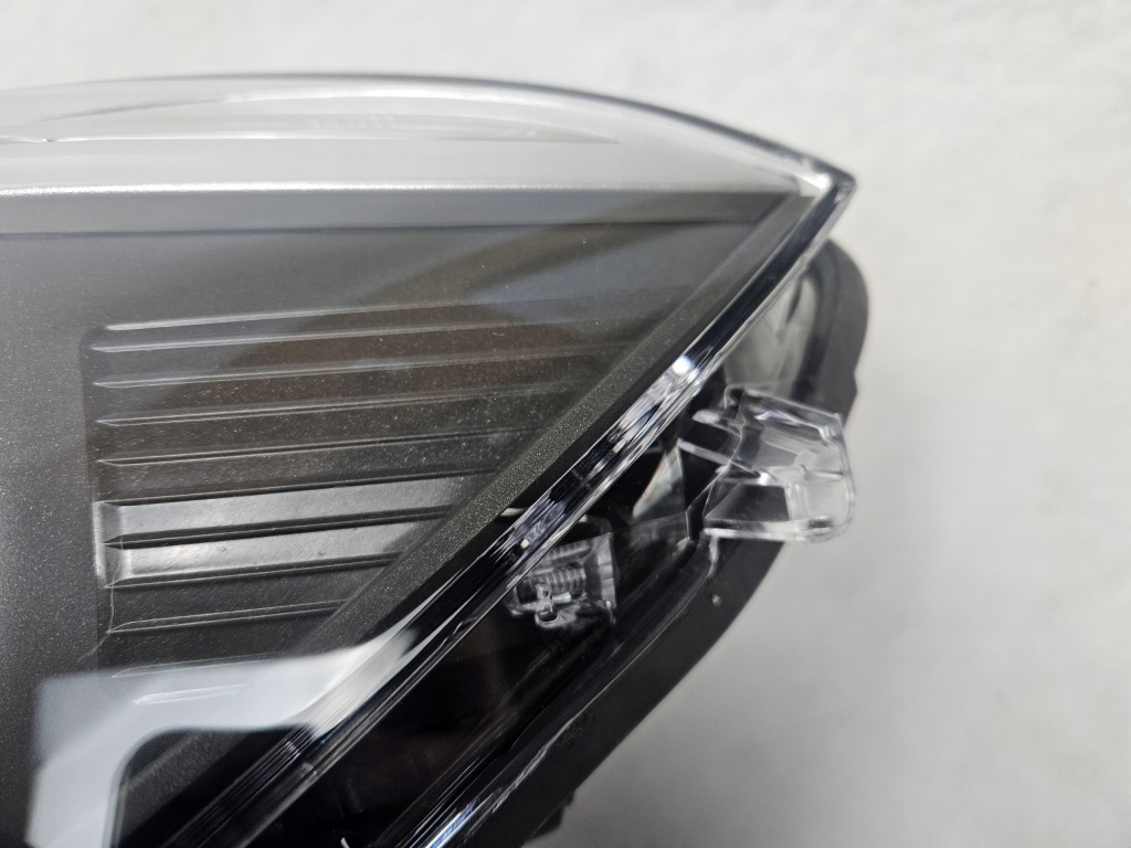 Bmw 1 f20 f21 2011 - 2015 фара перед левая led bi ксенон поворотная 7229677 Недорого