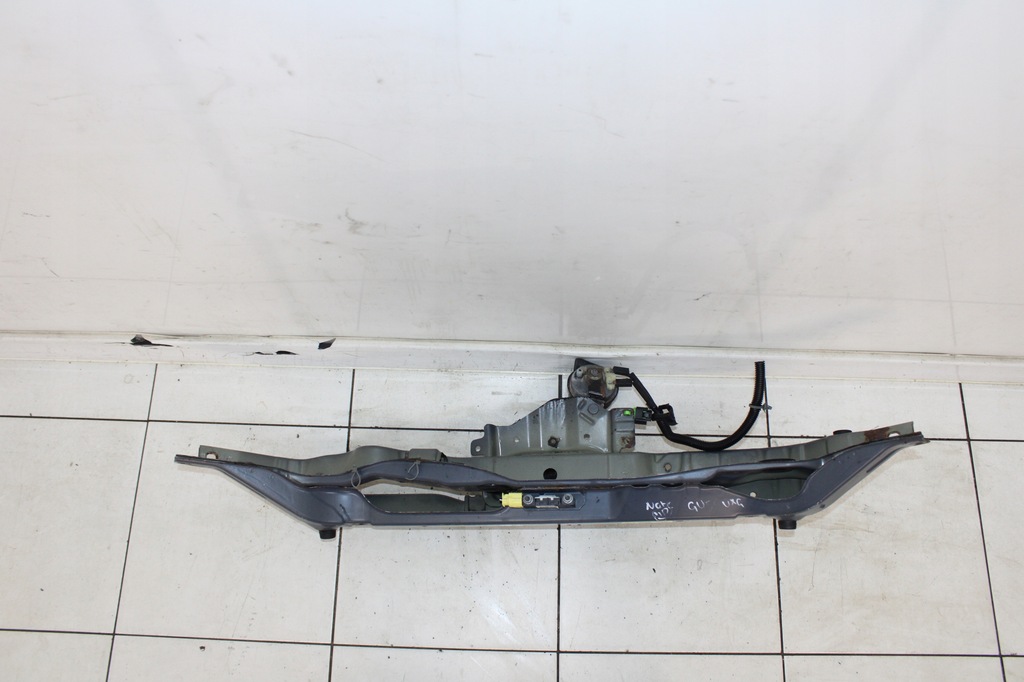 фото №5, Pas передний верхний усилитель замок nissan note e11 2006r-