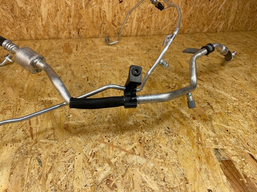 Пабтрубок  трубка шланг кондиционера opel crossland x 93476787 1.2 thp 2017- Цена