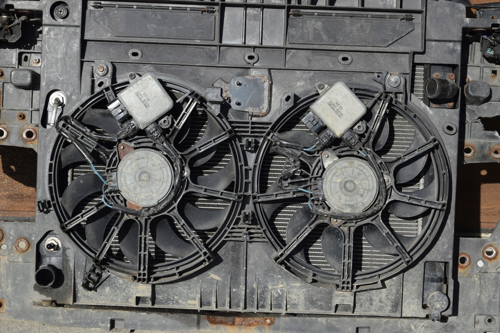 фото №7, Infiniti fx 35 fx 45 fx 50 fx 30d qx70 pas перед радиатор orginał 3.0d