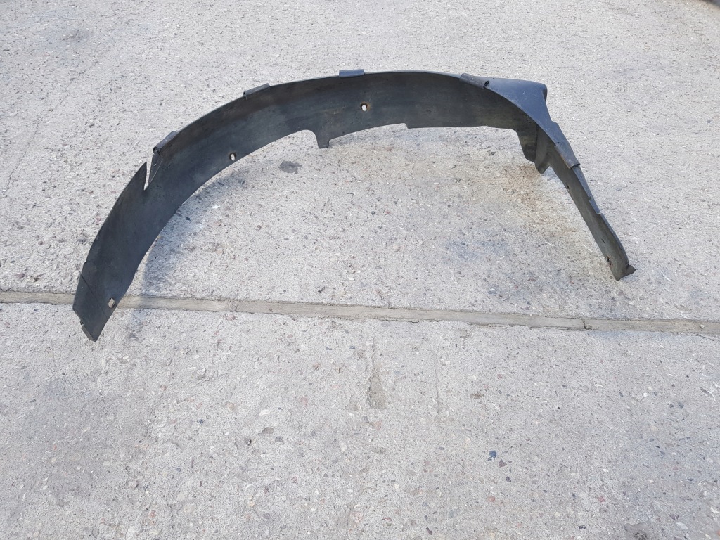 Підкрилок ліва перед bmw e34 Зі Шроту