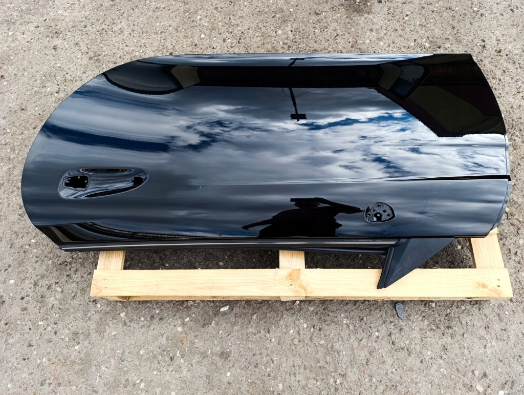 фото №4, Mercedes r172 slk левая передние дверь 040u