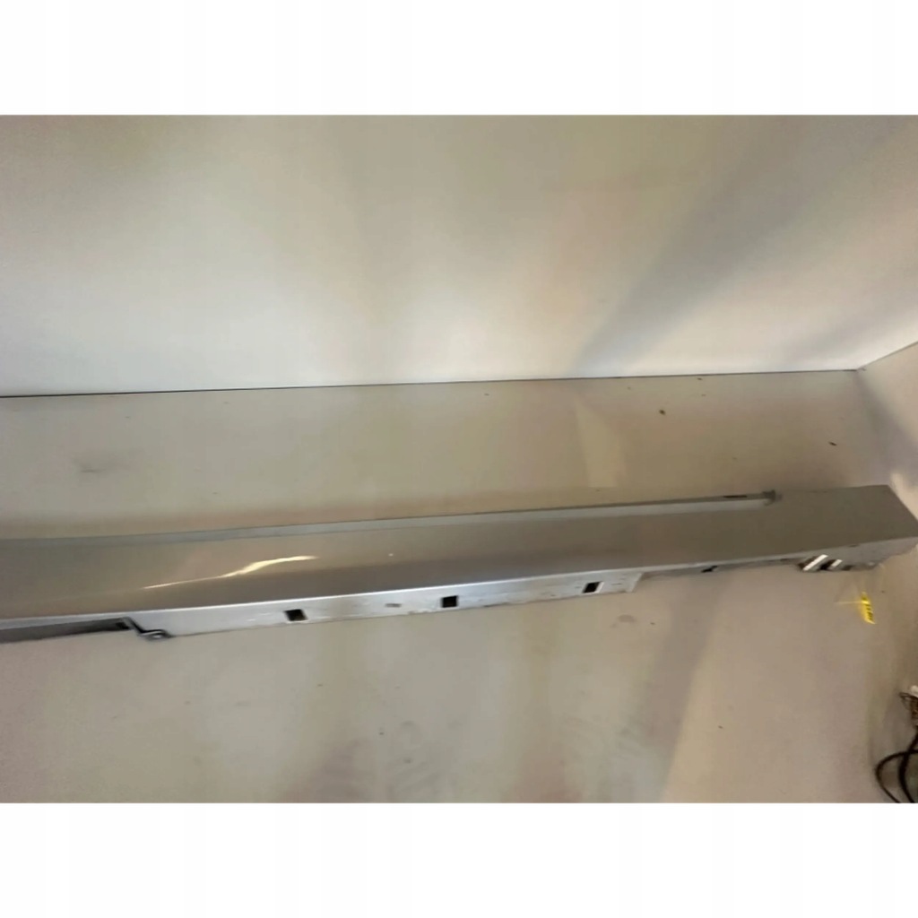 фото №6, Infiniti q50s молдинг порог правая накладка порог