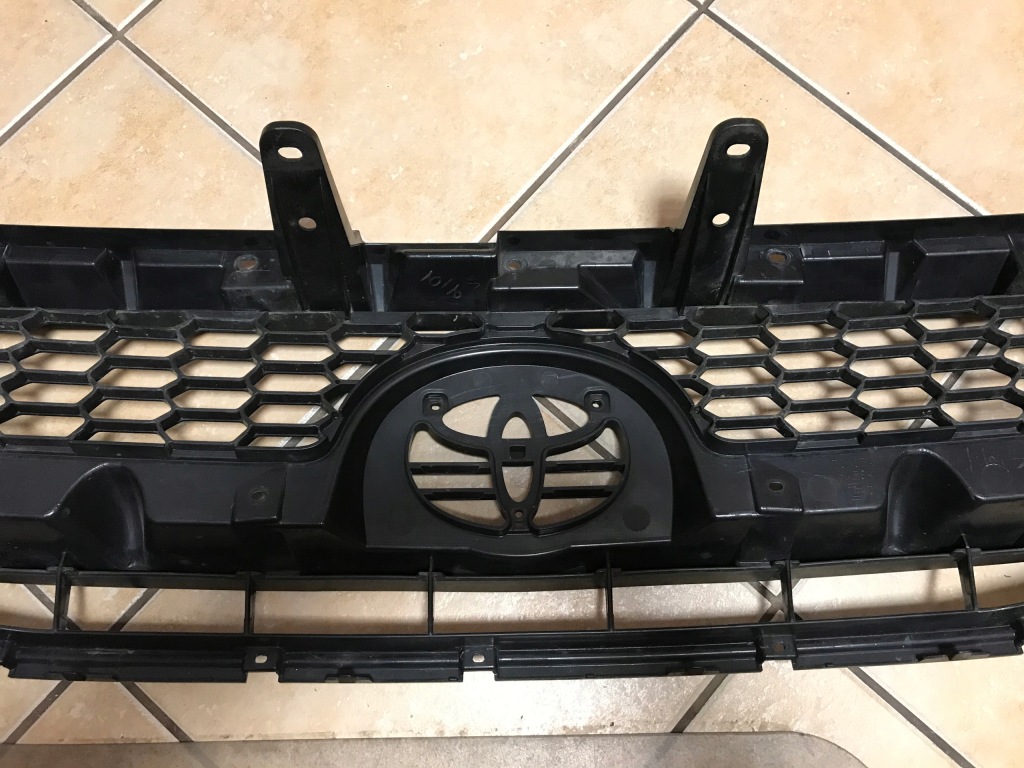 фото №3, Toyota hilux 2009-12 решётка радиатора решётка радиатора хром idealna