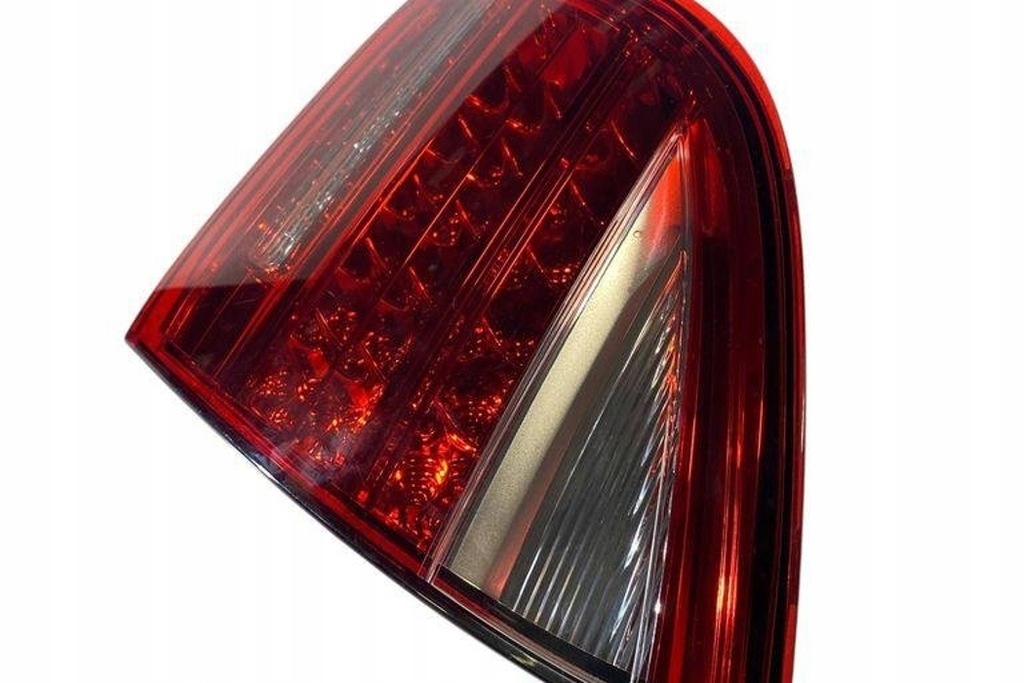 фото №11, Права лампа кришки багажника porsche cayenne 92a 7p5945094n 3.6l бензиновий